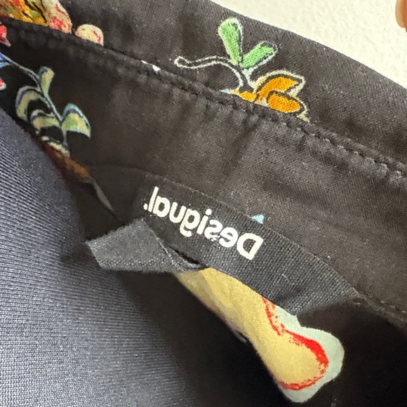 DESIGUAL Floral Button-Up Shirt - Picture 7 of 9